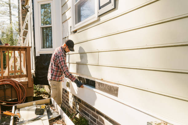 Trusted Siding Repair service in Sumner, IL - Creative Siding
